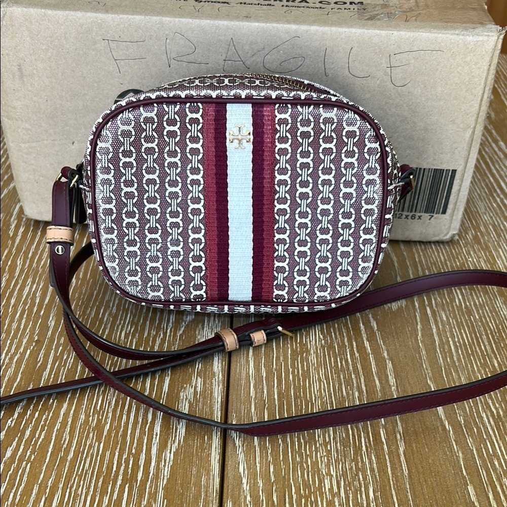 Tory Burch Mini Gemini Link CanvasCrossbody Bag in Burgundy